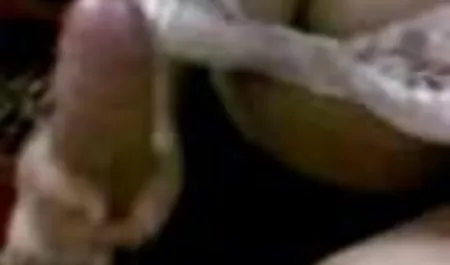 Belle Claire çift konak türk gizli adult alır.