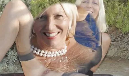 Lezbiyen kız yetişkin canlı tv izle arkadaş acemi lanet