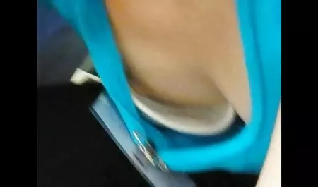 Genç bir kadın toplu seks yetişkin tv canlı yayın izle gruppovushki kesiyor dahil etmek istiyor
