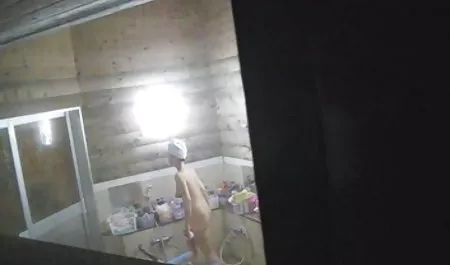 Bi zor yetişkin canlı tv 18 bi lanet esmer saçlı asosyal genç ve gözlük-si