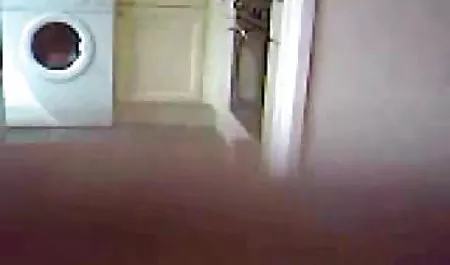 Güzel doğal yetişkin tv canlı yayın izle göğüsler ile Raven saçlı tatlı