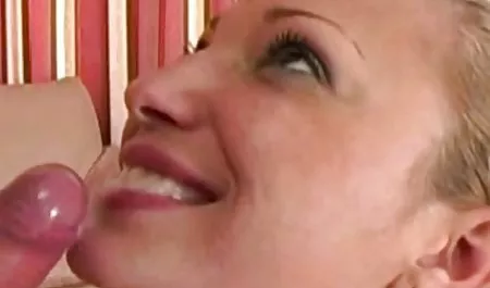 Yaşlı türk gizli adult sarışın granny yoğun lazer