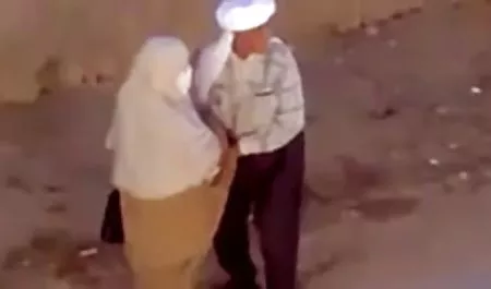 Oryantal canlı adult kanalları MİLF baştan sonra saçmalık