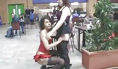 Atkuyruklu çarpıcı teen stripping yer almaktadır adult tv izle canlı